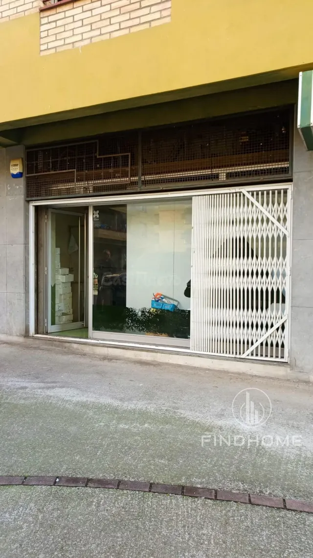 Local comercial 1 habitación 55m² en venta - Sant Miquel - foto 2