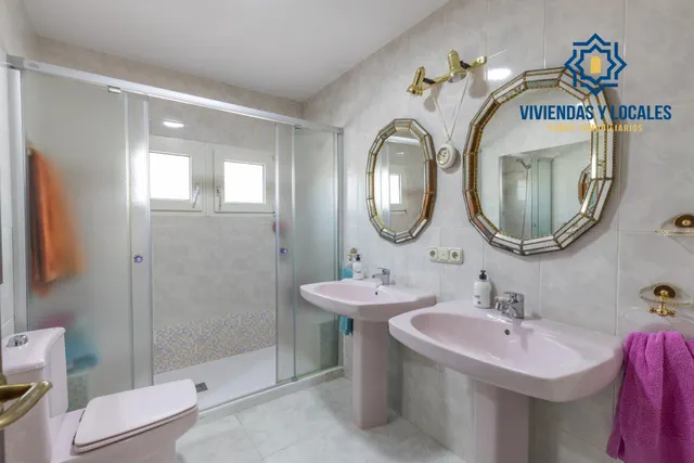 Vivienda Exclusiva en Urbanización Viñas del Rey – Otura — 33