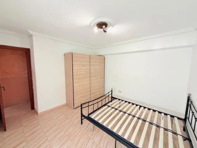 EASY RENT presenta esta acogedora vivienda situada en el barrio de Los Ángeles — 10
