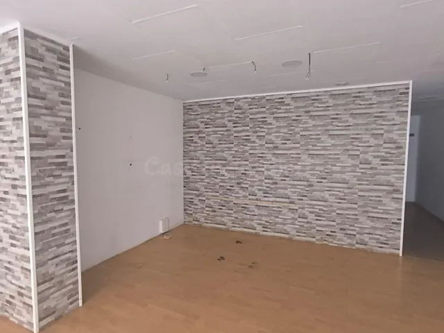LOCAL COMERCIAL EN ALQUILER - foto 5
