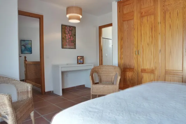Impresionante chalet con piscina y en zona con campo de golf — 40