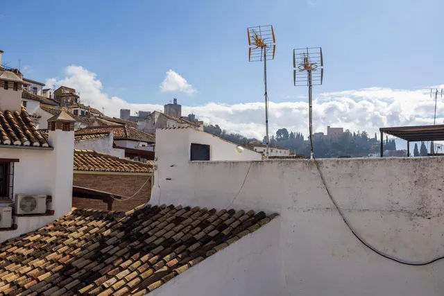 ÁTICO CON TERRAZA Y VISTAS ESPECTACULARES EN CALLE ELVIRA — 22