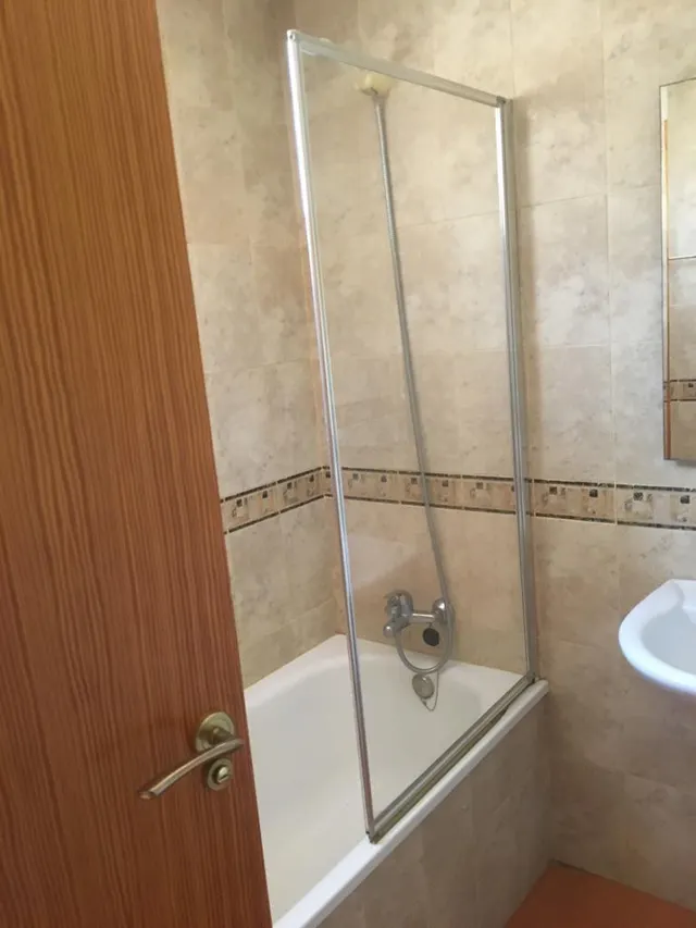 Se vende piso en Archena, 2 dormitorios, 2 baños, y grandes terrazas, similar a atico. — 8