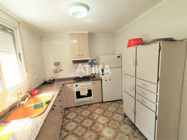 CASA DE CAMPO MUY CERCA DEL CASCO URBANO — 22