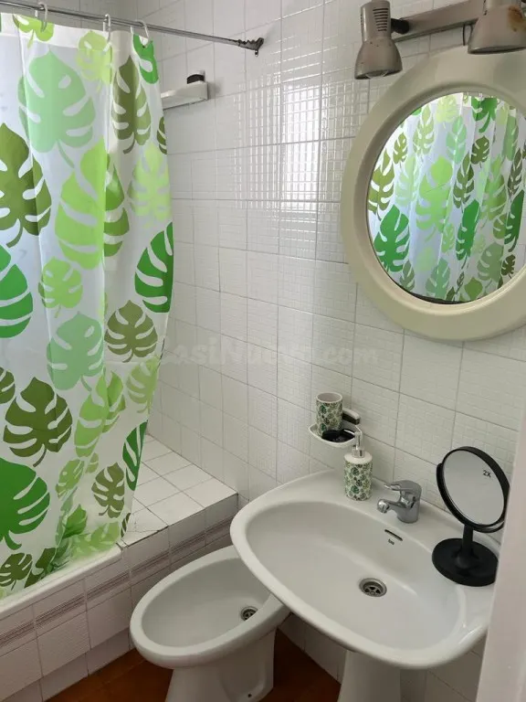 Primera línea de playa: Espectacular adosado con piscina, jardín y 4 habitaciones — 11