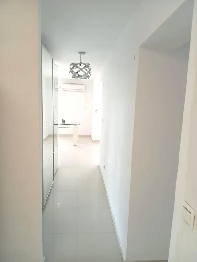 Amplio y luminoso piso de 3 dormitorio con impresionantes vistas al mar en la Carihuela, Torremolinos — 28