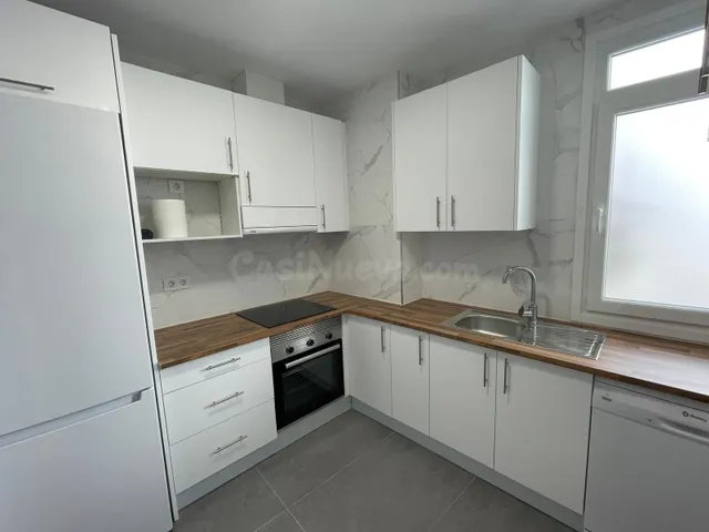 Piso VENTA en Castellón, zona Av.Casalduch, 4 hab. 2 baños,  - foto 5