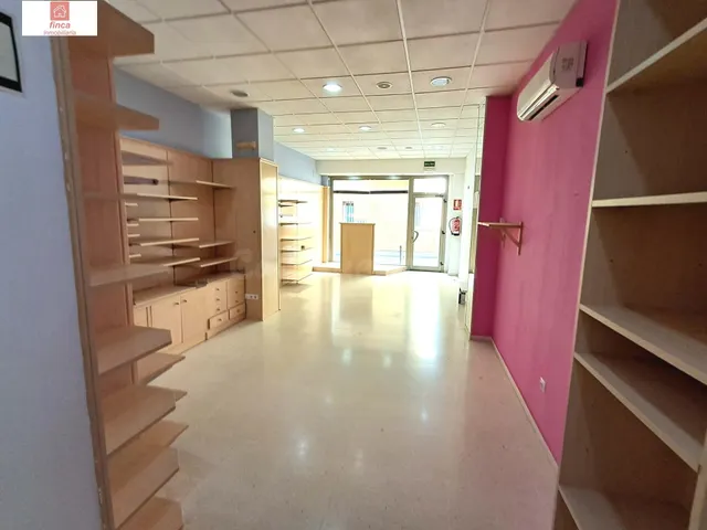 PUEBLA DE LA CALZADA, VENTA Y ALQUILER DE LOCAL COMERCIAL AC - foto 5