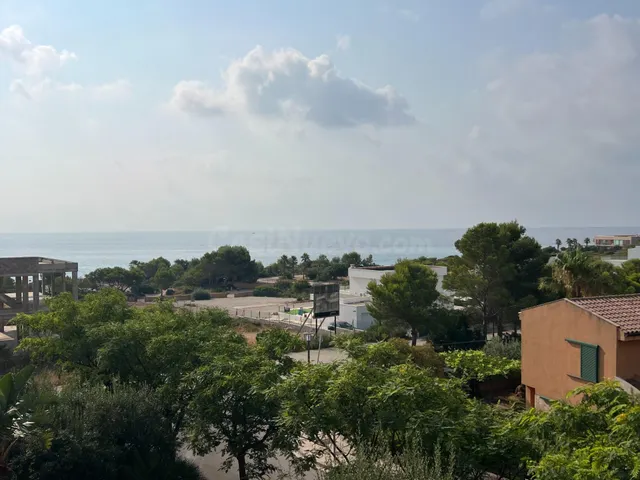 Espectacular ático dúplex con vistas al mar en la exclusiva  - foto 2