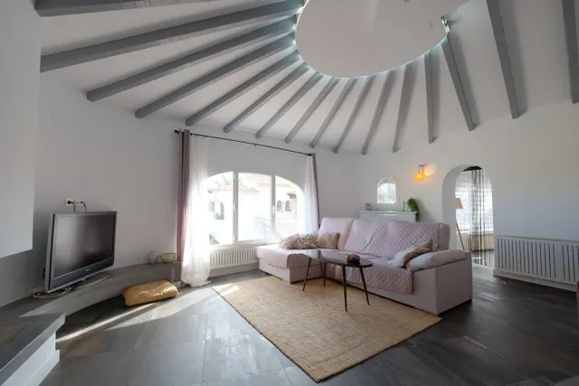 VILLA DE LUJO COMPUESTA POR 3 APARTAMENTOS INDIVIDUALES, TODO DE PRIMERA CALIDAD CON VISTAS AL MAR — 47