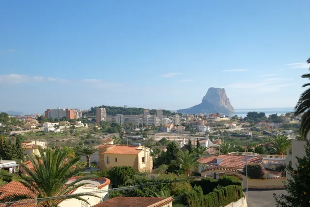 VILLA DE LUJO COMPUESTA POR 3 APARTAMENTOS INDIVIDUALES, TODO DE PRIMERA CALIDAD CON VISTAS AL MAR — 2