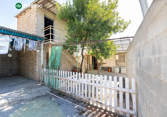 ¡CASA EN UNA SOLA PLANTA, CREA TU VIVIENDA IDEAL EN ALBOLOTE! Casa en una sola planta con patio, garaje y un gran potencial. — 22