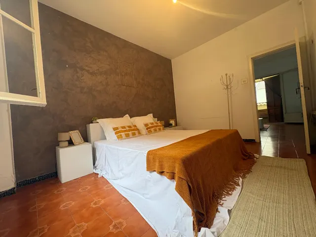 Planta baja exterior con amplio patio — 18