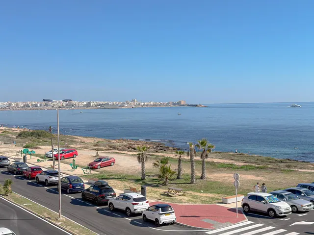 La Veleta! Impresionante Ático con excelente distribución de espacios + Gran terraza y Solarium privado con espectaculares vistas al mar — 33
