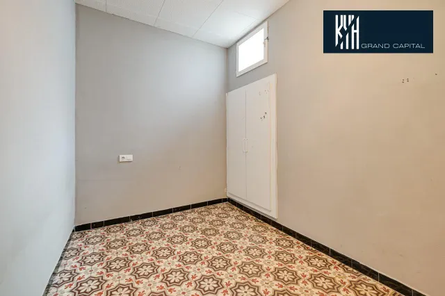 Casa 4 habitaciones 263m² en venta - Centre — 26