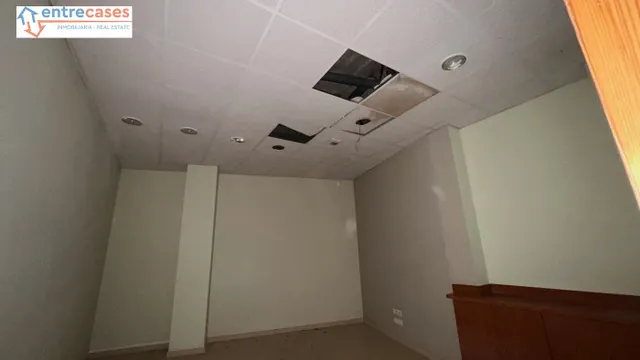 LOCAL COMERCIAL EN RICARDO PORTALES — 41