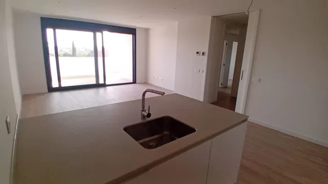 PISO DE NUEVA CONSTRUCCIÓN EN ZONA DE CIUTAT JARDÍ — 18