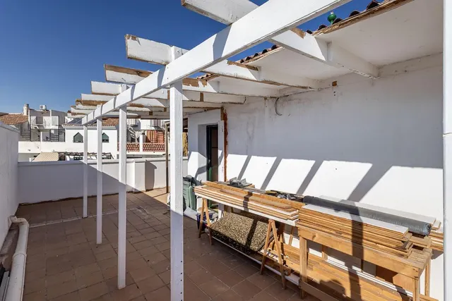 Adosado con espectacular terraza panorámica y piscina a 20 min de Granada — 21