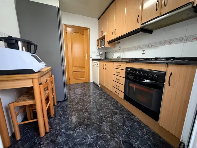 Último piso de 4 dormitorios con balcón — 40