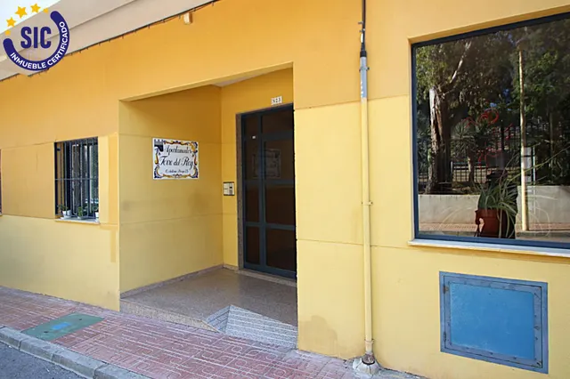 Magnifico apartamento de tres habitaciones junto al mar con piscina, garaje y trastero, zona playa de la Concha — 37