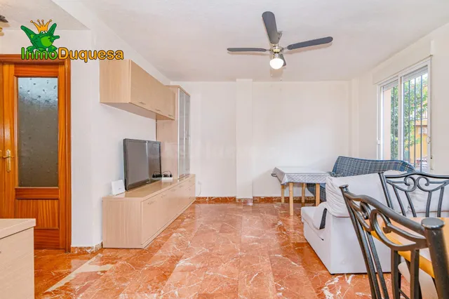 Casa adosada de 3 dormitorios en la entrada de Hijar + APARC - foto 2