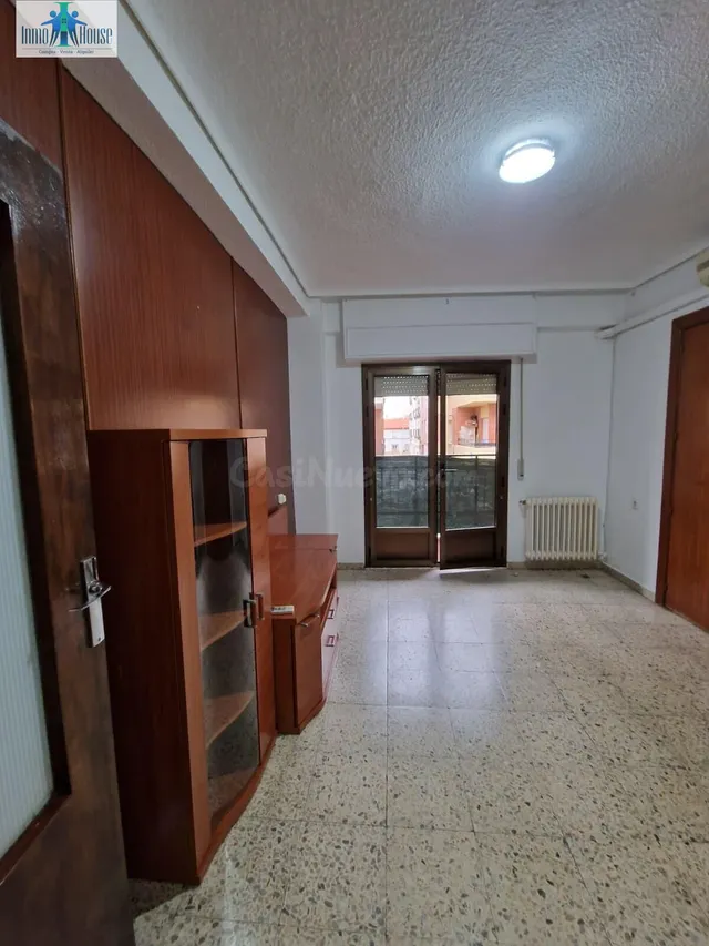 INMOHOUSE VENDE PISO IDEAL PARA INVERSORES - foto 3