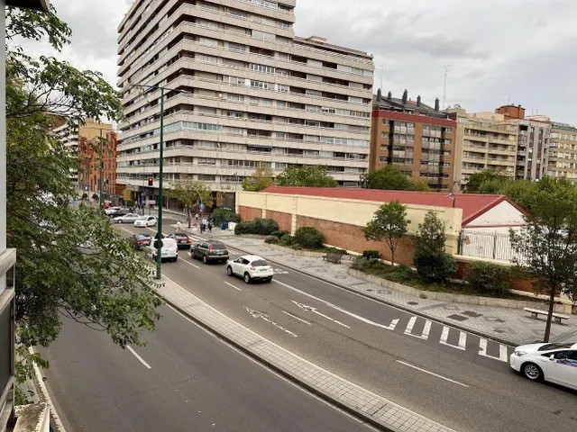 OFICINA EN PLAZA TENERÍAS