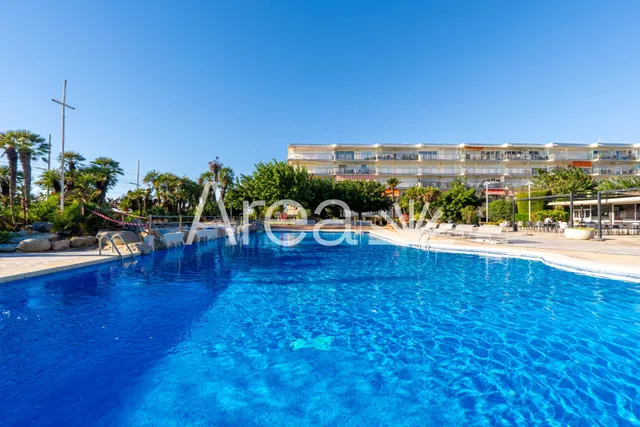 Apartamento con muchas posibilidades primera línea de mar — 40