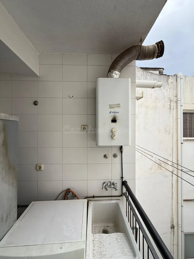 ACOGEDOR PISO EN AVENIDA JUAN CARLOS I — 5