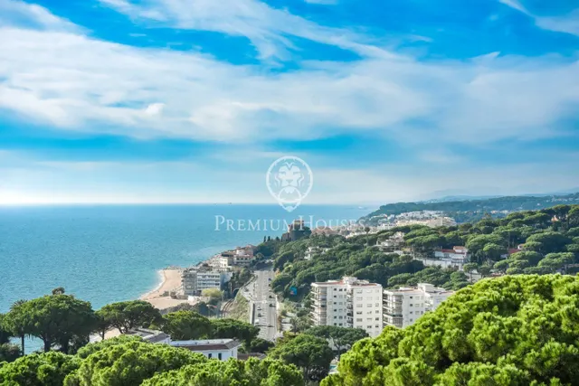 En venta la casa más original y con las mejores vistas de toda la Costa de Barcelona. — 43