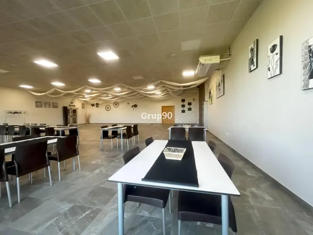 ? FINCA EN VENTA EN PUIGVERD DE LLEIDA  Un espacio excepcional con infinitas posibilidades, a solo 10 minutos de Lleida — 40