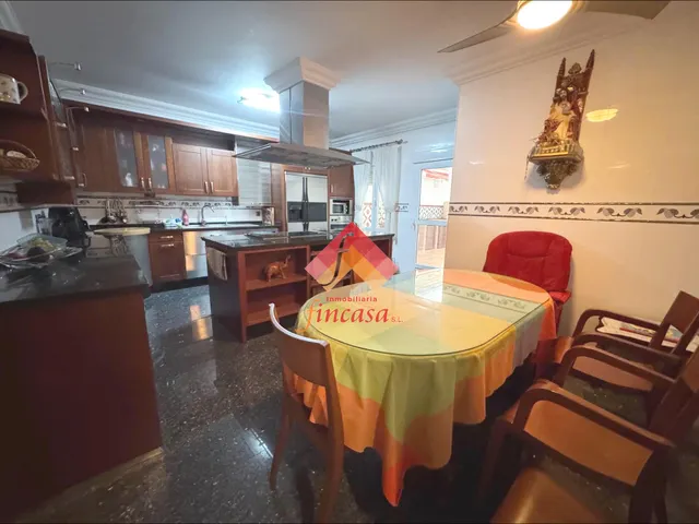 Gran piso en el centro con cochera cerrada — 15