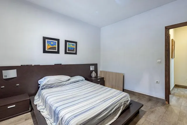 Casa con piscina en urb los chopos - Las Gabias — 16