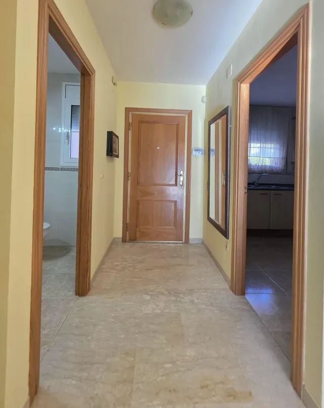 Chalet esquinero adosado en Vilafortuny — 12