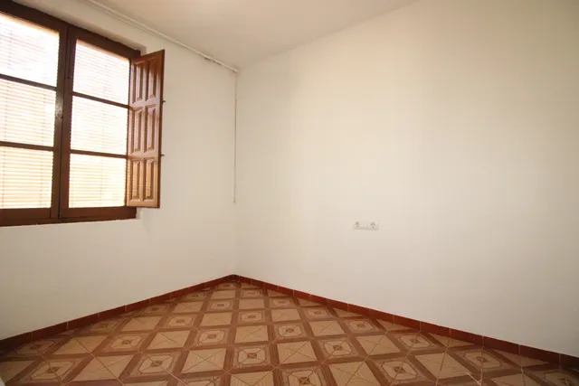 Casa con encanto, amplios espacios y muchas posibilidades en Albujón — 12