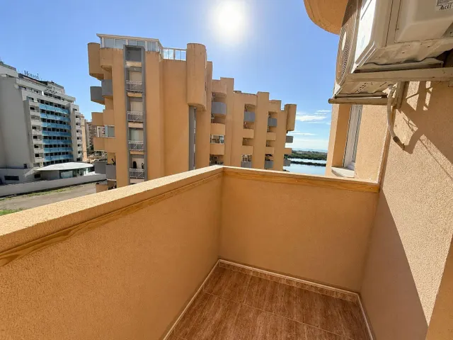 Espectacular apartamento en Miradores del Puerto con vistas al Mar Menor. — 18