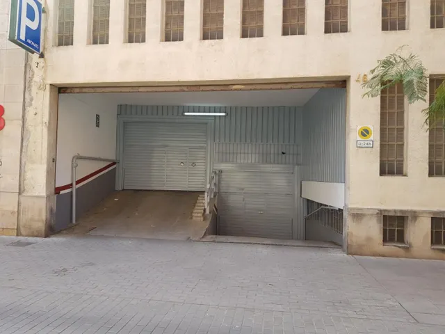 PL GRANDE! PARKING DE FÁCIL ACCESO