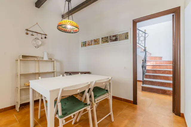 CASA CON AMPLIO JARDÍN EN CANTARRANAS — 32