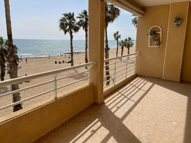PRIMERA LINEA EN PLAYA LA MATA 3 HABS VISTAS ESPECTACULARES — 19