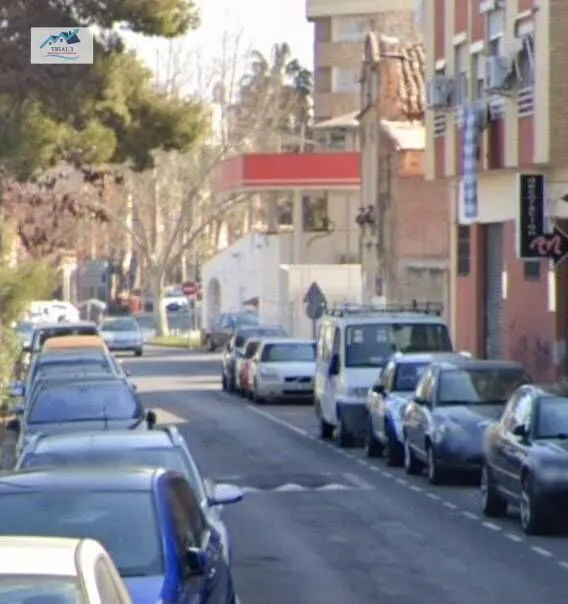 Venta de tres  Almacenes  en Torrent - Valencia