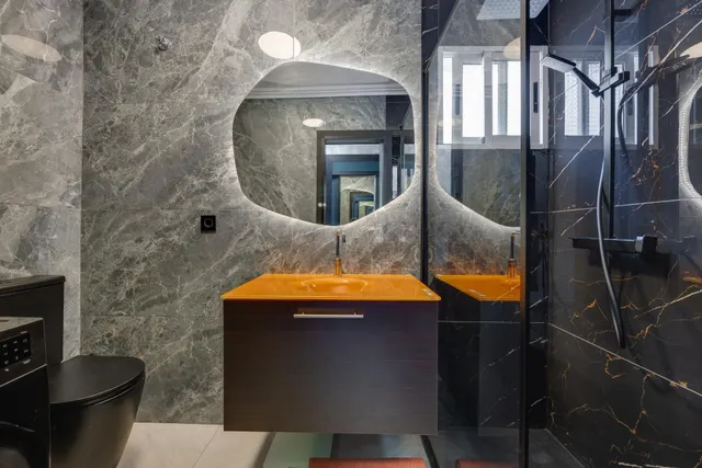 ☀️ ¡Tu nuevo hogar te espera! Piso reformado y luminoso con piscina comunitaria en una ubicación céntrica — 11