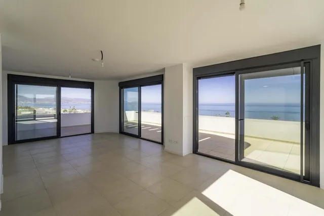 Ático 4 habitaciones 156m² en venta - Centro — 35