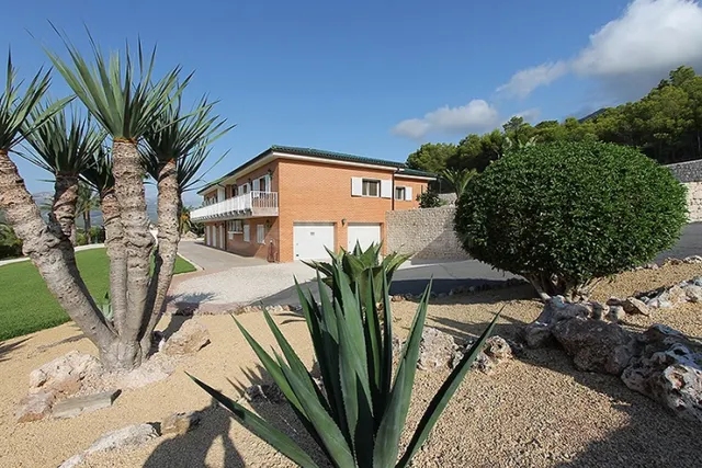 ESPECTACULAR VILLA EN ALTEA - ALICANTE — 4