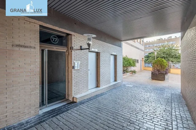 Ático dúplex en Campus de la Salud — 26