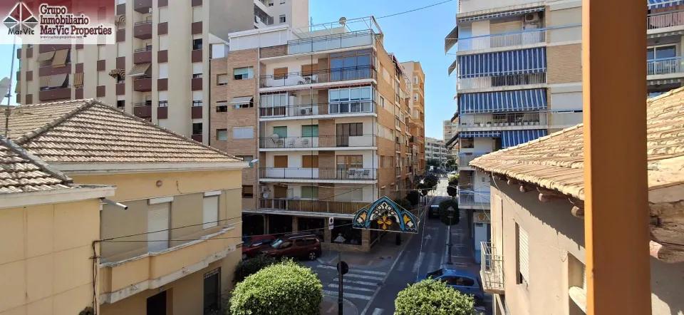 Amplio Piso en el Corazón de Villajoyosa con Múltiples Posibilidades
