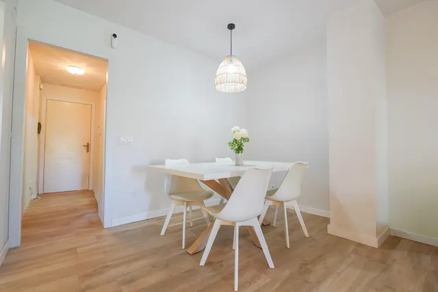 Piso reformado en Cambrils con piscina y parking incluido — 25