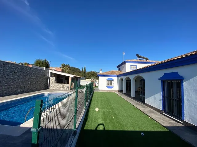 ESPECTACULAR CHALET EN VEGA DEL GOLF CON PISCINA Y ZONA DE OCIO — 16