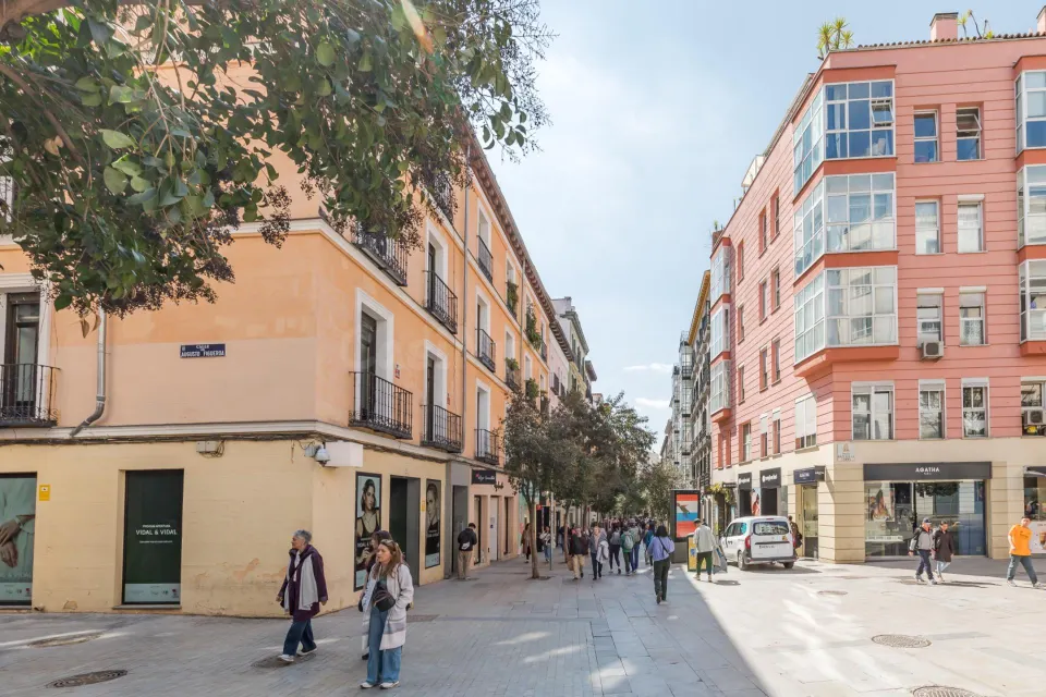 PISO EN FUENCARRAL, TOTALMENTE EQUIPADO Y CON RENTABILIDAD DEL 3,7 %
