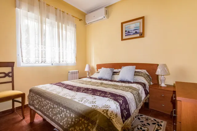 Chalet independiente a la venta en Playa Flamenca — 33