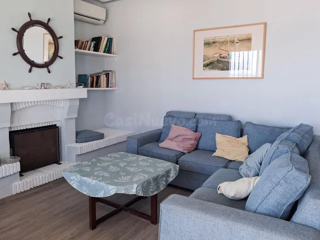 CHALET EN PLANTA BAJA SITUADO EN PRIMERA LÍNEA DE PLAYA - foto 5